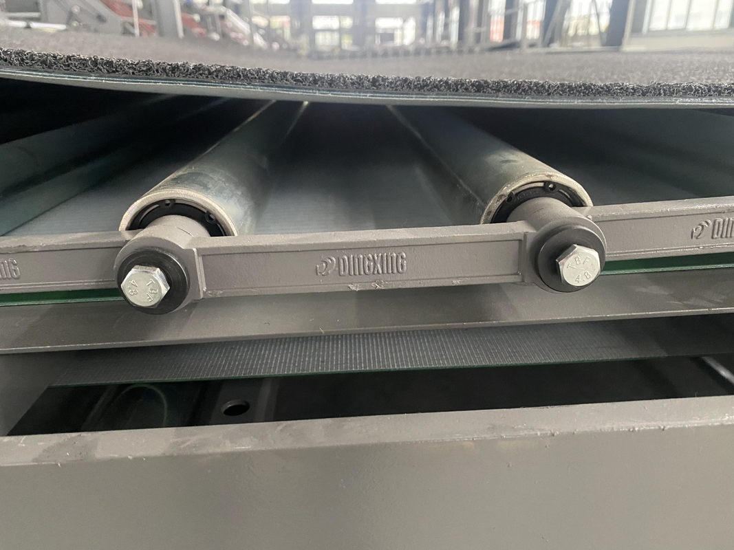 120-600gsm Top Sheet Auto Flute Laminator Κυματοειδές μηχάνημα Laminator CE