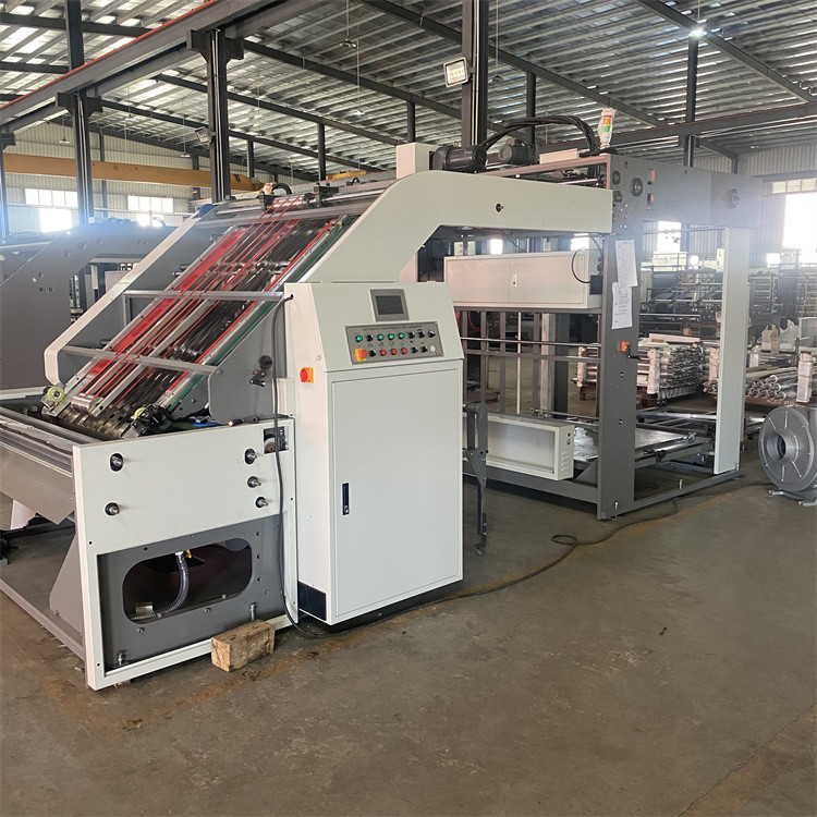 Ζαρωμένο υψηλή ταχύτητα Laminator 2 φλαούτων κιβωτίων πτυχή 3 5 7
